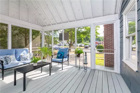 35 Keystone Dr, Warwick, RI 02886 photo 10