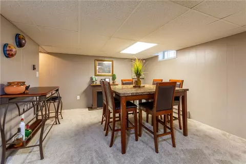 35 Keystone Dr, Warwick, RI 02886 photo 36