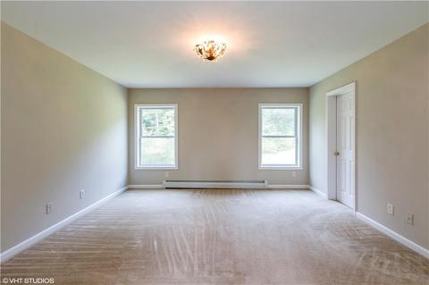 653 Commonwealth Ave, Warwick, RI 02886 photo 24