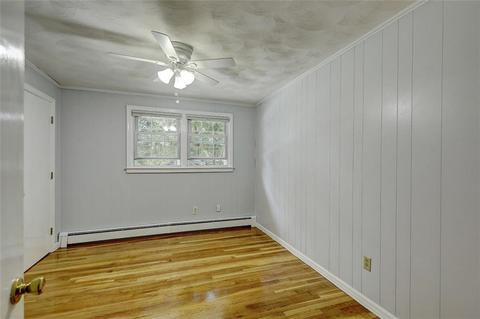 286 Lucille St, Woonsocket, RI 02895 photo 41