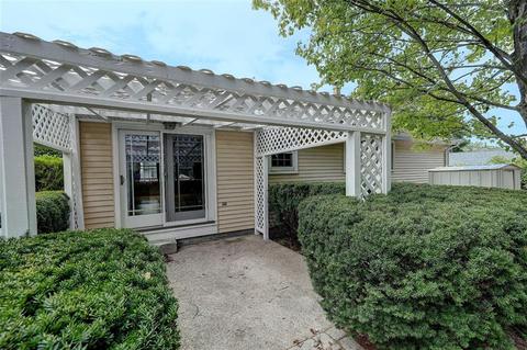 286 Lucille St, Woonsocket, RI 02895 photo 44