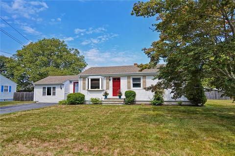 14 Ridgeway Dr, Warren, RI 02885 photo 1