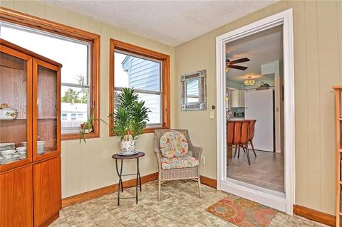 14 Ridgeway Dr, Warren, RI 02885 photo 15