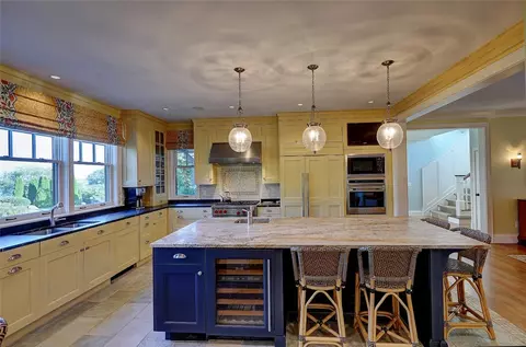 93 Wagner Rd, Westerly, RI 02891 photo 8