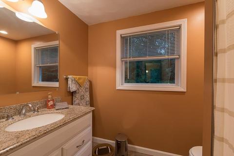 8 Evergreen Dr, Exeter, RI 02822 photo 9