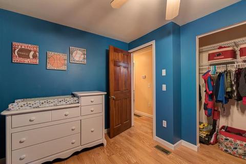 8 Evergreen Dr, Exeter, RI 02822 photo 6