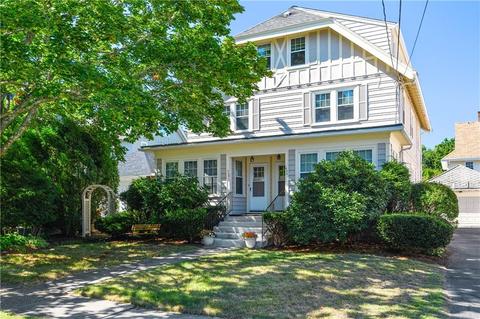 428 Prospect St, Woonsocket, RI 02895 photo 2