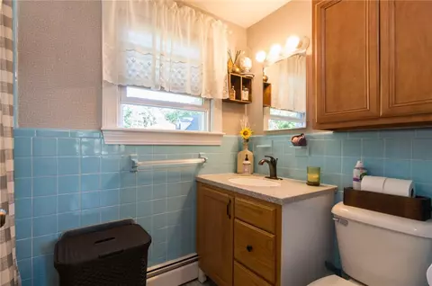 2 Lake View Cir, Glocester, RI 02814 photo 13