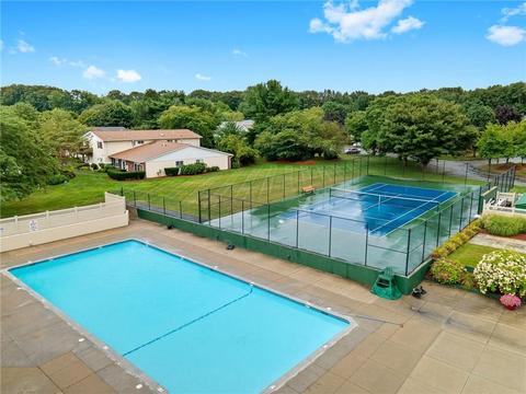 1007 Williamsburg Cir, Warwick, RI 02886 photo 28