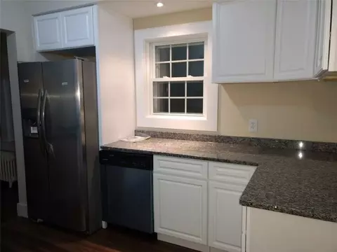 18 Daboll Ct, Warwick, RI 02889 photo 6