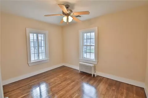 18 Daboll Ct, Warwick, RI 02889 photo 2