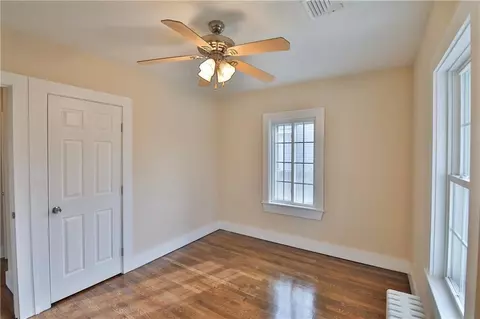 18 Daboll Ct, Warwick, RI 02889 photo 9