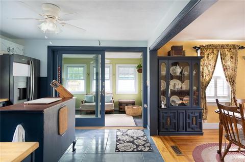 38 Modena Dr, Warwick, RI 02886 photo 8