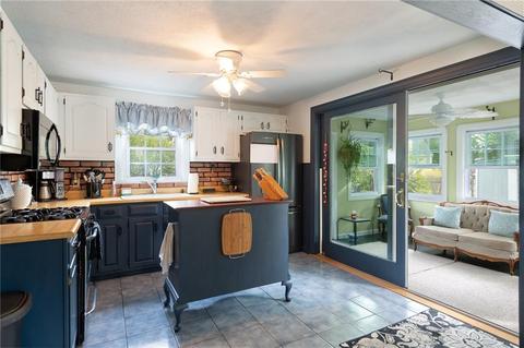 38 Modena Dr, Warwick, RI 02886 photo 6