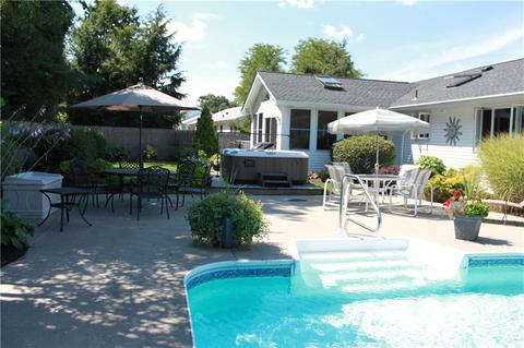 429 Algonquin Dr, Warwick, RI 02888 photo 42