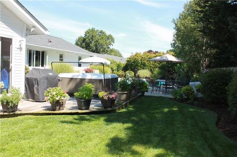 429 Algonquin Dr, Warwick, RI 02888 photo 36