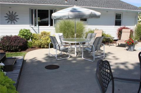 429 Algonquin Dr, Warwick, RI 02888 photo 39