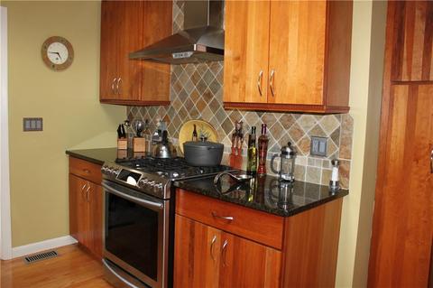429 Algonquin Dr, Warwick, RI 02888 photo 14