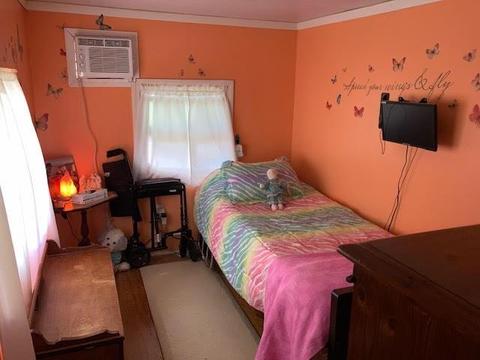 11 Woodridge Dr, Mapleville, RI 02839 photo 6