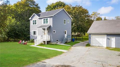 566 E Main Rd, Middletown, RI 02842 photo 8