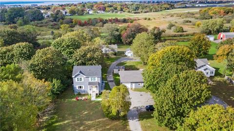 566 E Main Rd, Middletown, RI 02842 photo 7