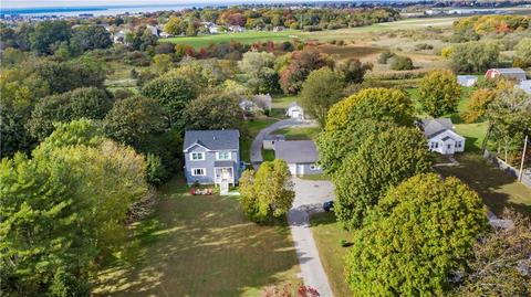566 E Main Rd, Middletown, RI 02842 photo 1