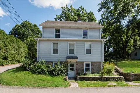7 Ava St, Westerly, RI 02891 photo 1