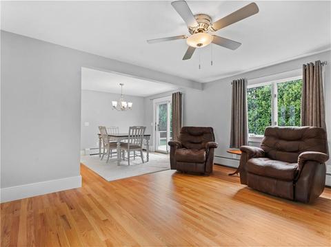 5 Mount Ave, Bristol, RI 02809 photo 13