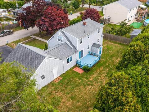 5 Mount Ave, Bristol, RI 02809 photo 3