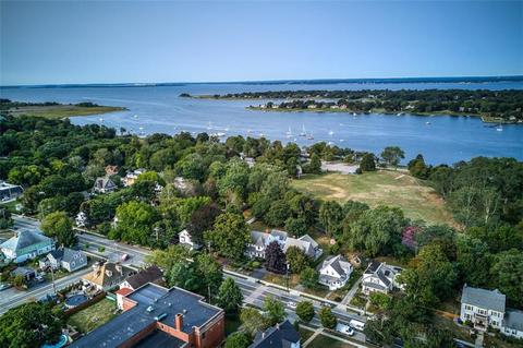 797 Main St, Warren, RI 02885 photo 2