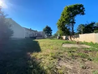 25 Parsonage Dr, Warwick, RI 02889 photo 12