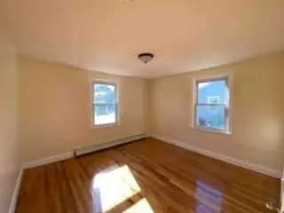 25 Parsonage Dr, Warwick, RI 02889 photo 9