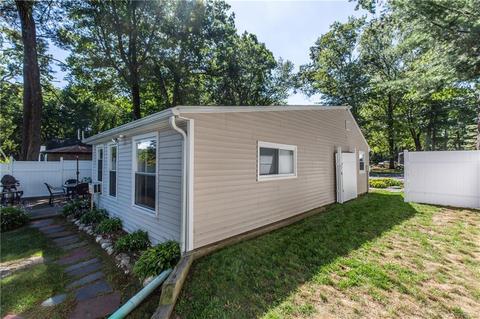 40 Lake Washington Dr, Glocester, RI 02814 photo 41