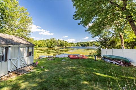 40 Lake Washington Dr, Glocester, RI 02814 photo 5