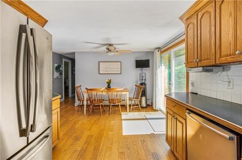 13 Evergreen Dr, Exeter, RI 02822 photo 9