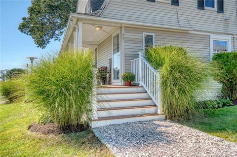 42 Surf Ave, Warwick, RI 02889 photo 9