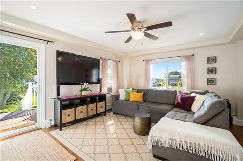42 Surf Ave, Warwick, RI 02889 photo 16