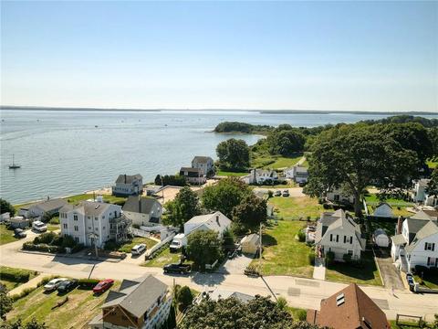 42 Surf Ave, Warwick, RI 02889 photo 4