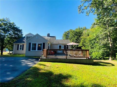 106 Old Post Rd, Westerly, RI 02891 photo 3