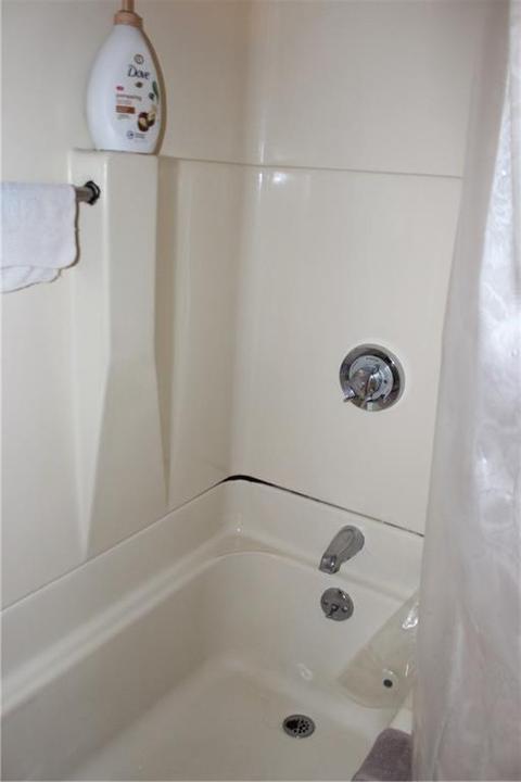359 Jillson Ave, Woonsocket, RI 02895 photo 18