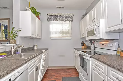 94 Mill St #103, Woonsocket, RI 02895 photo 6