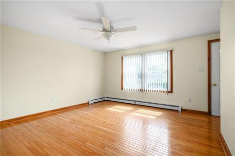 8 Hamilton St, Woonsocket, RI 02895 photo 6