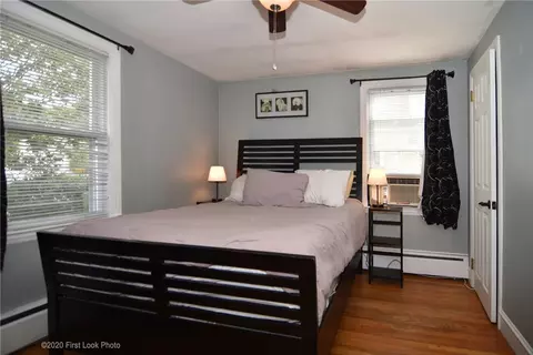 387 Maple St, Warwick, RI 02888 photo 16
