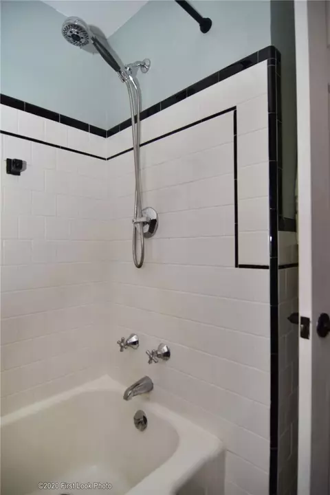 387 Maple St, Warwick, RI 02888 photo 21