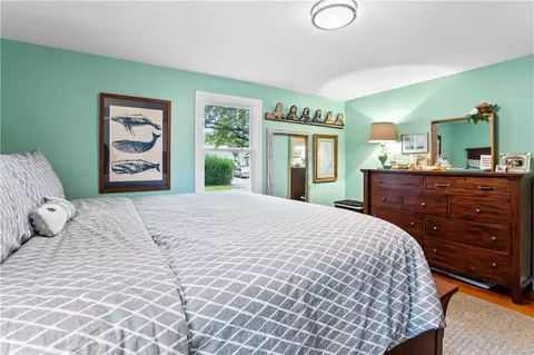 90 Spofford Ave, Warwick, RI 02888 photo 14