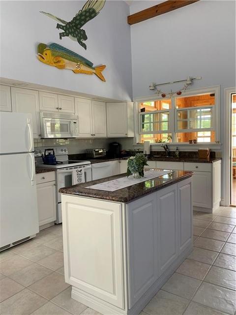 12 Juniper Ave, Westerly, RI 02891 photo 6
