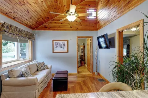 22 Snow Rd, Warwick, RI 02888 photo 7