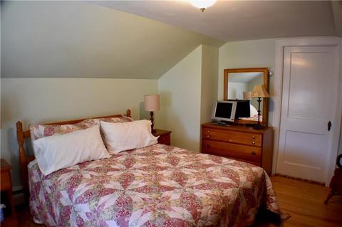 134 Carnation St, Woonsocket, RI 02895 photo 20