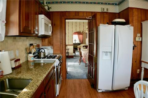 134 Carnation St, Woonsocket, RI 02895 photo 7