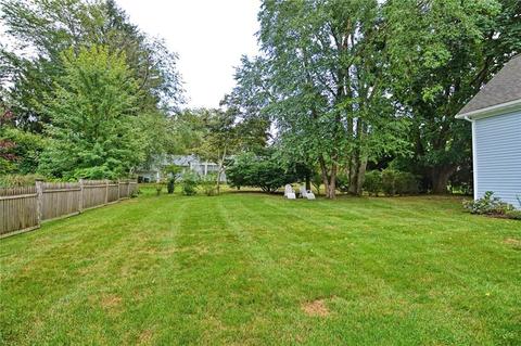 80 Maple Ln, Bristol, RI 02809 photo 36